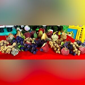 Vintage Beaded Fruit Lot of 25 Pieces